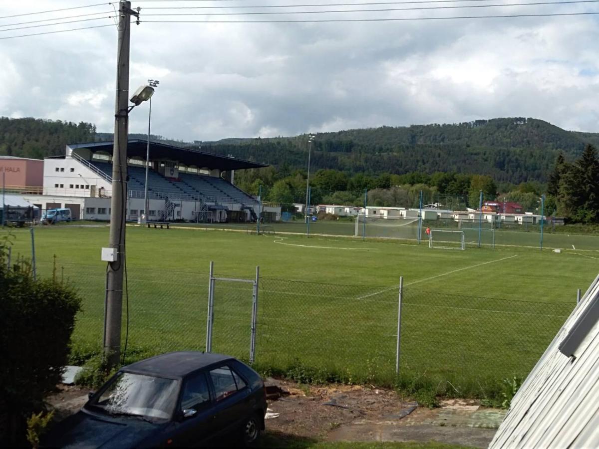 Naše chatka pod Strání Vila Rožnov pod Radhoštěm Exterior foto